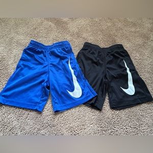 Boys Nike Dri Fit Shorts Size 6 (M)